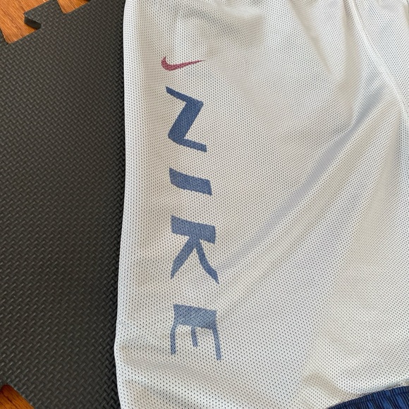 XL reversible nike vintage basketball shorts - Picture 6 of 6